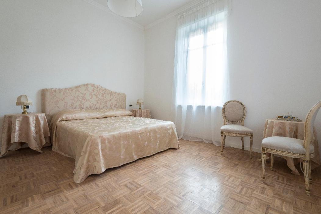Atrium Verona Ngoại thất bức ảnh
